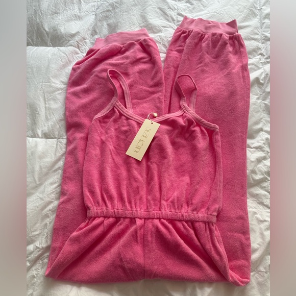 Suzi Kondi XS Giorgi Jumpsuit Pink Terry NWT - Picture 3 of 7